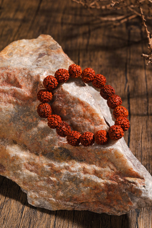 5 Mukhi Rudraksha bracelet for women – emotional balance and calm
